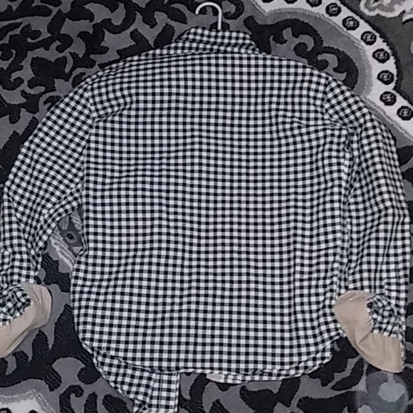 Nautica button down EUC - Picture 3 of 3